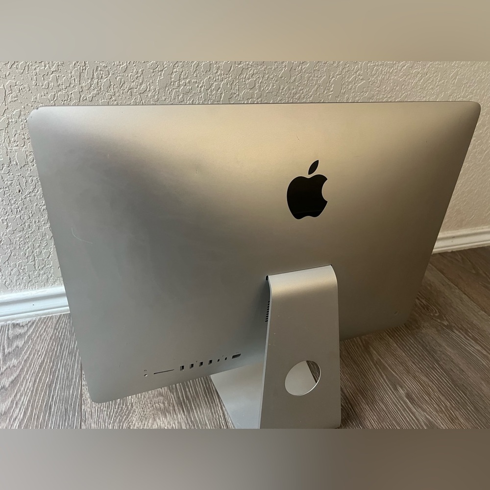 Apple iMac with Vivid Display - Silver and Black Tested Working Perfect 2019 - Picture 11 of 13